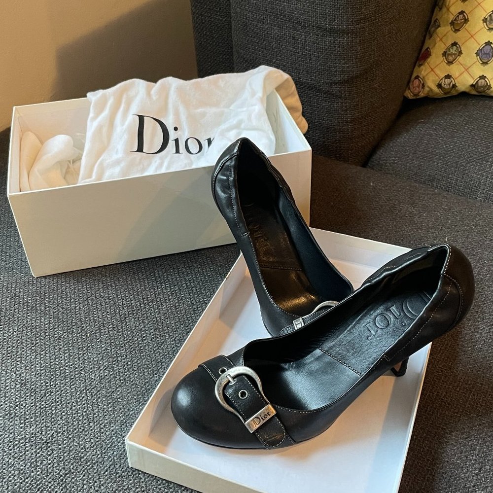 DIOR black Western ESC9 cm heels with cute detailing & elastic back 38 / US 7
